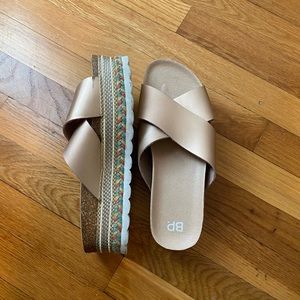 BP. Torri Platform Slide Sandal